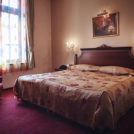 Hotel Millenium Bitola Bagian luar foto