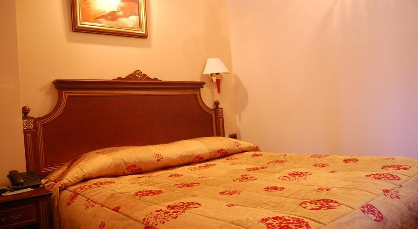 Hotel Millenium Bitola Bagian luar foto