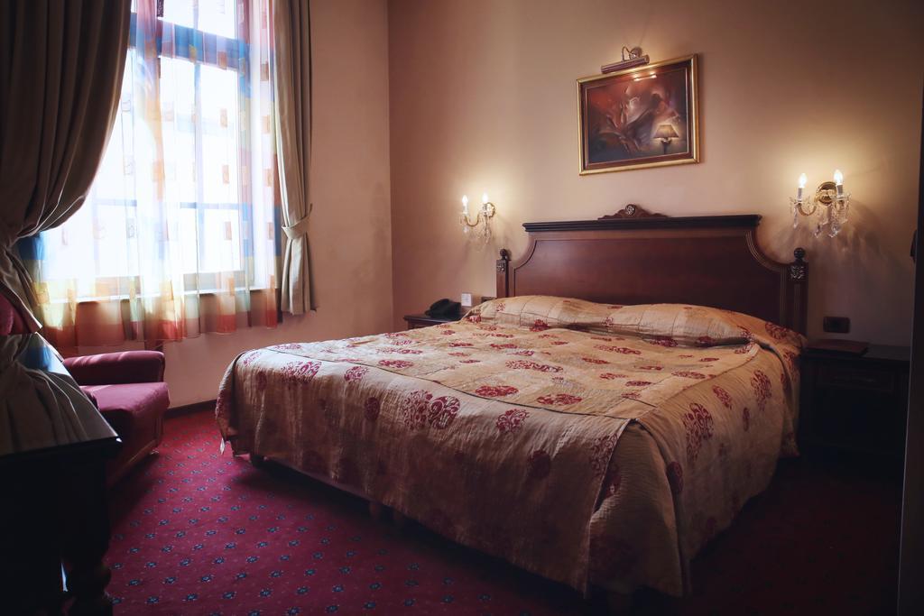 Hotel Millenium Bitola Bagian luar foto