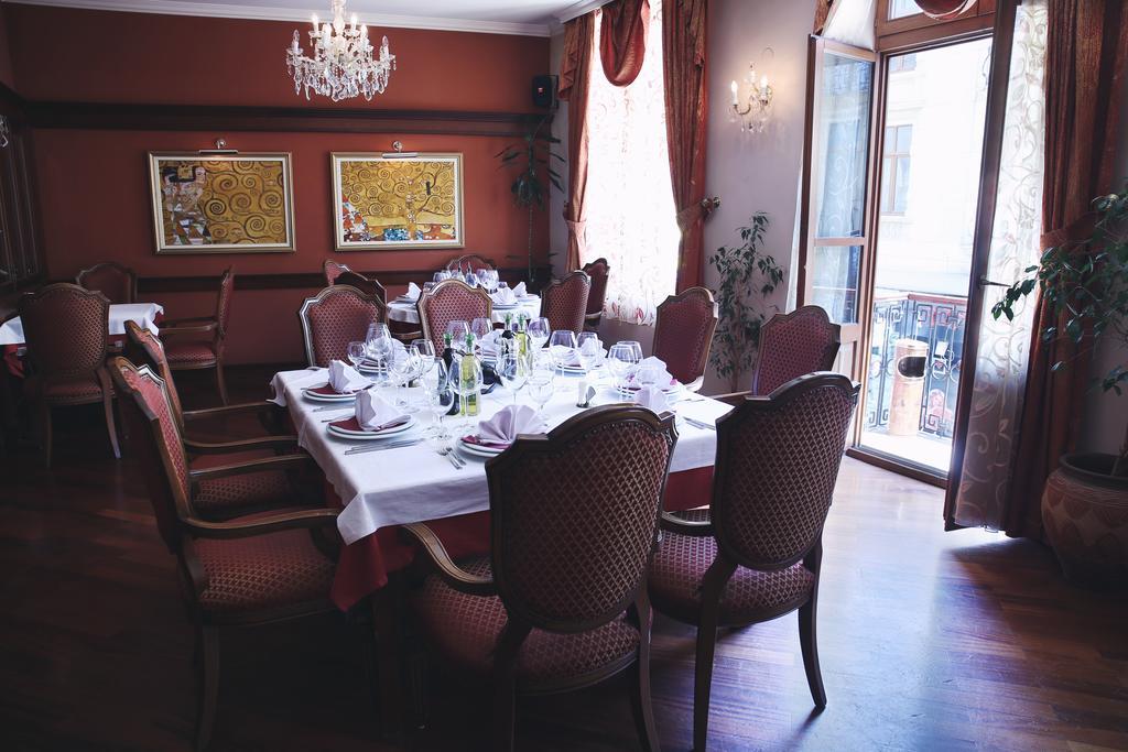 Hotel Millenium Bitola Bagian luar foto