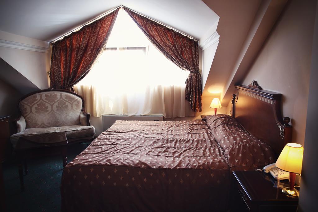 Hotel Millenium Bitola Bagian luar foto